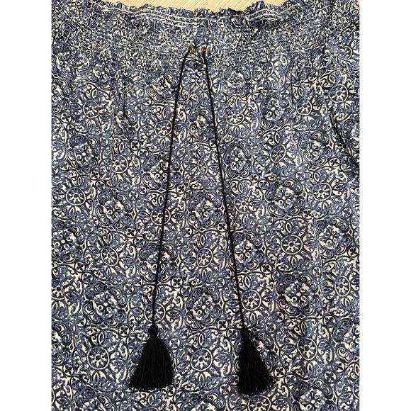 G.I.L.I. Off-the-Shoulder Long Sleeve Blouse Tunic - Picture 5 of 13